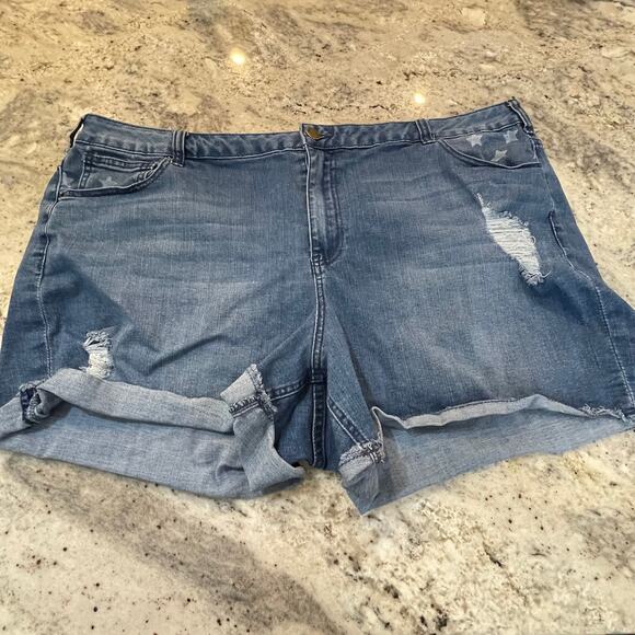 Lane Bryant Denim Jean Shorts 26 - Picture 1 of 5